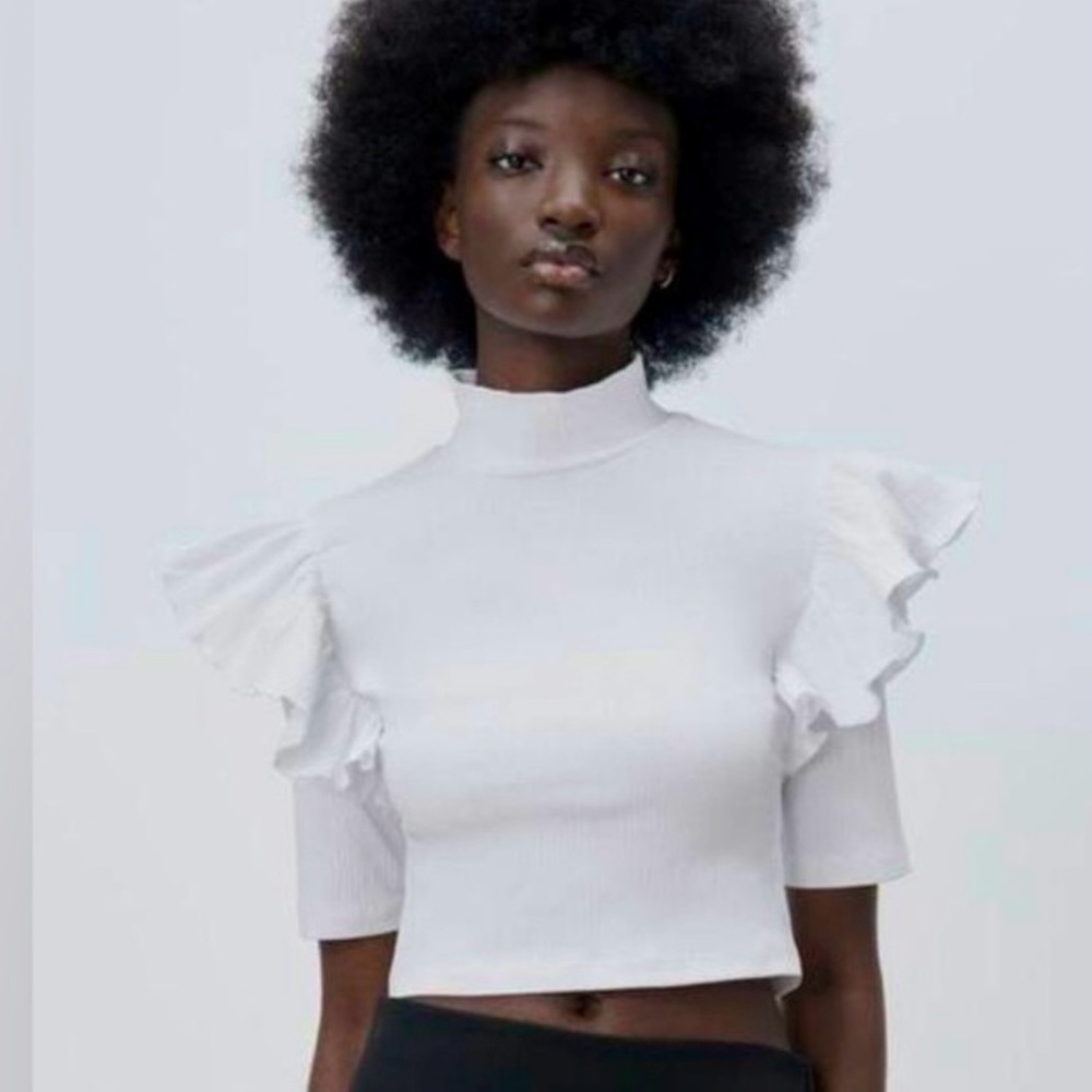 ZARA Ruffled Ribbed T-shirt